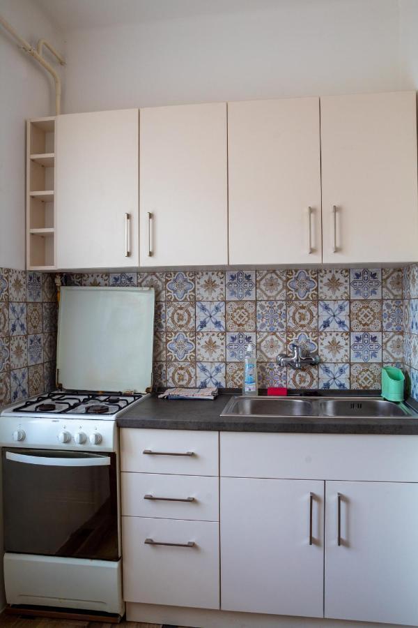 Pavai Apartman Hajdúszoboszló Buitenkant foto