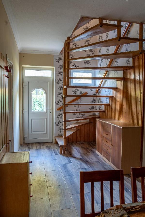 Pavai Apartman Hajdúszoboszló Buitenkant foto